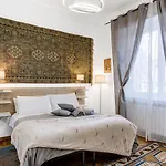 Apartment Della Rosa Centro *